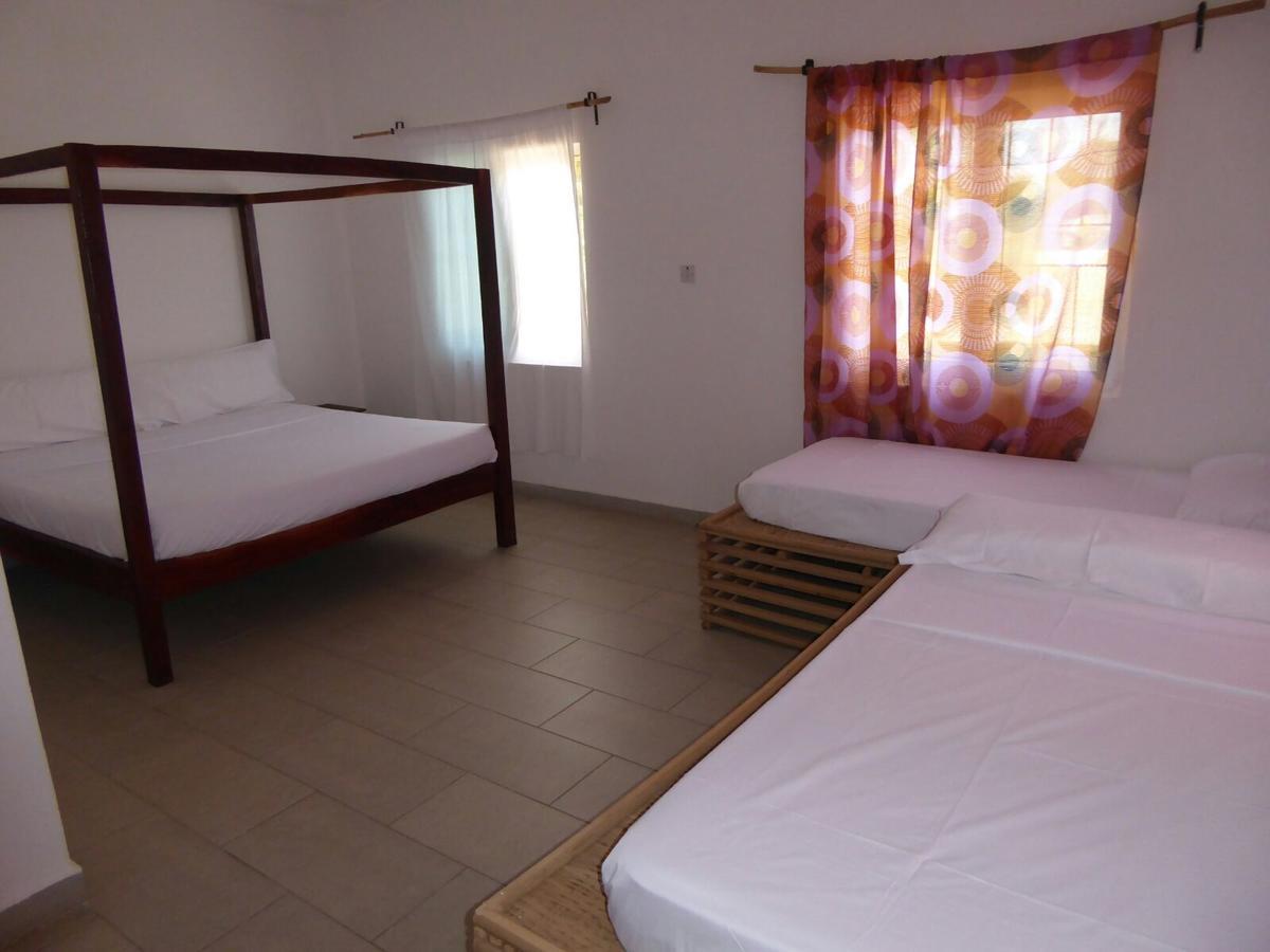 Sarawally Guesthouse Ampaya Exterior foto